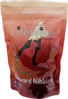 LifeWise Reward Nibbles Kangaroo Treats bag 1