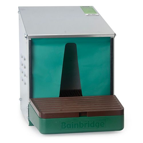 Bainbridge Premium Roll-Away Poultry Nesting Box