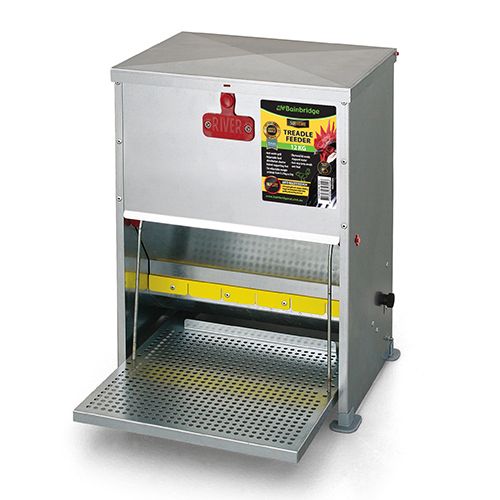 Bainbridge Supreme Treadle Feeder