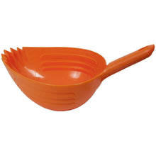 SKUPS Shark Feed Scoop Mango Orange